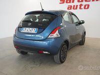 Usata Lancia Ypsilon Gold 69 CV (50 kW) 2023 Blu Utilitaria