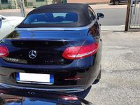 Usata Mercedes C220 170 CV (125 kW) 2017 Nero metallizzato Cabrio