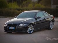 Usata BMW 330 Sport Line 231 CV (169 kW) 2007 Nero Coupé