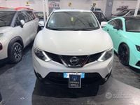 Usata Nissan Qashqai Tekna 110 CV (80 kW) 2016 Bianco SUV