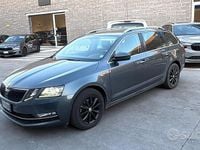 Usata Skoda Octavia G-TEC 130 CV (95 kW) 2019 Grigio Station wagon