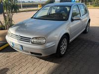 Usata VW Golf IV 101 CV (74 kW) 2004 Grigio Utilitaria