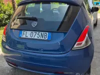 Usata Lancia Ypsilon 69 CV (50 kW) 2017 Bluazzurro Utilitaria