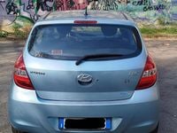 Usata Hyundai i20 78 CV (57 kW) 2009 Blu Utilitaria