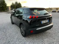 Usata Peugeot 2008 Active 101 CV (74 kW) 2021 Nero SUV