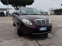 Usata Lancia Ypsilon 75 CV (55 kW) 2011 Lilla Utilitaria