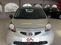 Usata Toyota Aygo Sol 68 CV (50 kW) 2008 Bianco Utilitaria