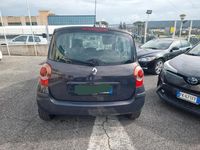 Usata Renault Modus Dynamique 75 CV (55 kW) 2005 Grigio Monovolume