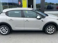 Używany Citroën C3 PureTech 83 KM (61 kW) 2023 Beżowy Hatchback