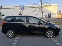 Usata Peugeot 5008 Access 114 CV (83 kW) 2015 Monovolume