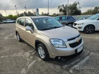 Usata Chevrolet Orlando LT 131 CV (96 kW) 2011 Argento Monovolume