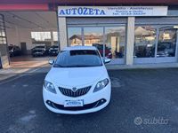 Usata Lancia Ypsilon Gold 69 CV (50 kW) 2022 Bianco Utilitaria