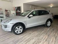 Usata Porsche Cayenne 245 CV (180 kW) 2012 Grigio SUV
