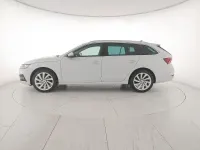 Usata Skoda Octavia Style 150 CV (110 kW) 2024 Bianco luna metallizzato Station wagon