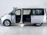 Usata Hyundai Staria 241 CV (177 kW) 2023 Shimmering silver Monovolume