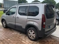 Usata Peugeot Rifter 130 CV (95 kW) 2021 Grigio Monovolume