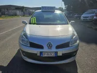 Usata Renault Clio II LE 75 CV (55 kW) 2008 Other Berlina