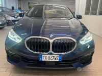 Käytetty BMW 118 Advantage 140 HP (102 kW) 2019 Sininen Viistoperä