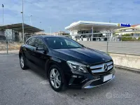 Usata Mercedes GLA180 109 CV (80 kW) 2015 Nero SUV