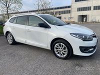 Usata Renault Mégane GrandTour LIMITED 110 CV (80 kW) 2015 Bianco Station wagon