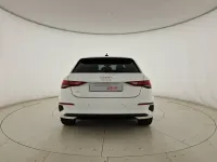 Usata Audi A3 Business 110 CV (80 kW) 2021 Bianco Berlina