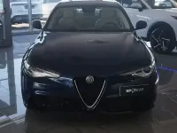 Usata Alfa Romeo Giulia Veloce 209 CV (153 kW) 2017 Blu Berlina