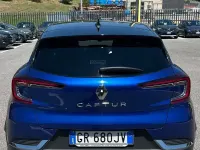 Usata Renault Captur Techno 101 CV (74 kW) 2023 Blu/azzurro SUV