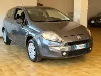 Usata Fiat Punto Young 75 CV (55 kW) 2015 Grigio Utilitaria