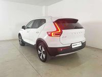 Usata Volvo XC40 Momentum 129 CV (94 kW) 2021 Bianco SUV