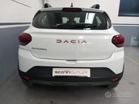 Usata Dacia Sandero Stepway 101 CV (74 kW) 2025 Bianco Berlina