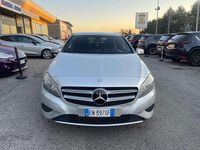 Usata Mercedes A180 109 CV (80 kW) 2012 Argento Berlina