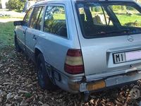 Usata Mercedes 200 1993 Grigio Station wagon