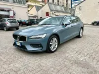 Usata Volvo V60 Business Edition 197 CV (144 kW) 2021 Grigio Station wagon