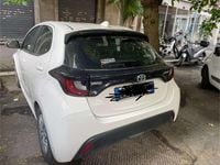 Usata Toyota Yaris Hybrid Active 92 CV (67 kW) 2023 Berlina