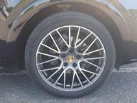 Usata Porsche Cayenne 340 CV (250 kW) 2022 Nero jet SUV