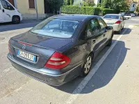 Usata Mercedes E220 Avantgarde 150 CV (110 kW) 2006 Berlina