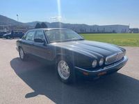 Usata Jaguar XJ Sovereign 241 CV (177 kW) 1996 Verde Berlina