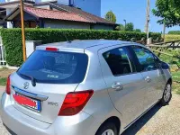 Usata Toyota Yaris 65 CV (47 kW) 2017 Grigio Utilitaria