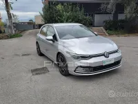 Usata VW Golf VII Life 116 CV (85 kW) 2021 Grigio Utilitaria
