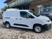 Usata Fiat Doblò 102 CV (75 kW) 2023 Bianco Monovolume