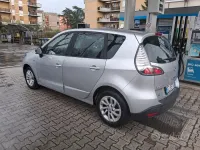 Usata Renault Scénic III XMOD 110 CV (80 kW) 2015 Grigio Monovolume