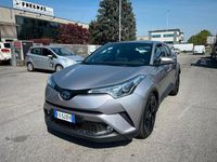 Usata Toyota C-HR Active 98 CV (72 kW) 2019 Argento SUV
