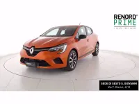 Usata Renault Clio Equilibre 91 CV (66 kW) 2023 Arancione Utilitaria