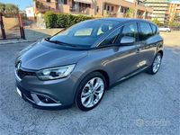 Usata Renault Scénic IV Intens 110 CV (80 kW) 2018 Grigio Monovolume