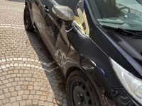 Usata Ford Fiesta Titanium 80 CV (58 kW) 2010 Nero Utilitaria