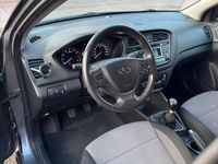 Usata Hyundai i20 84 CV (61 kW) 2017 Grigio Berlina