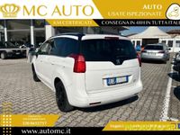 Usata Peugeot 5008 150 CV (110 kW) 2010 Bianco Monovolume