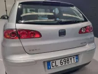 Usata Seat Ibiza Stella 64 CV (47 kW) 2003 Argento Utilitaria