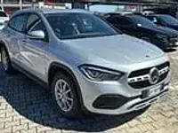 Occasion Mercedes GLA200 Business 150 ch (110 kW) 2021 Argent SUV
