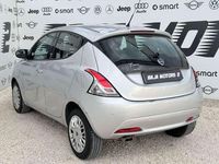 Usata Lancia Ypsilon S 95 CV (69 kW) 2017 Argento Utilitaria